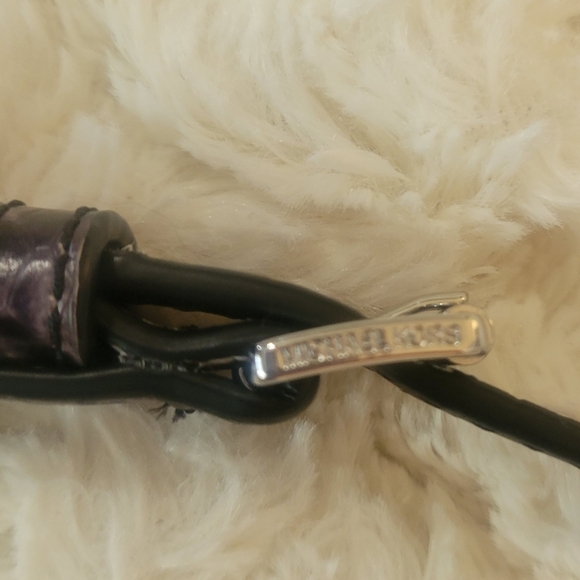 Michael Kors Crossbody - Picture 8 of 9